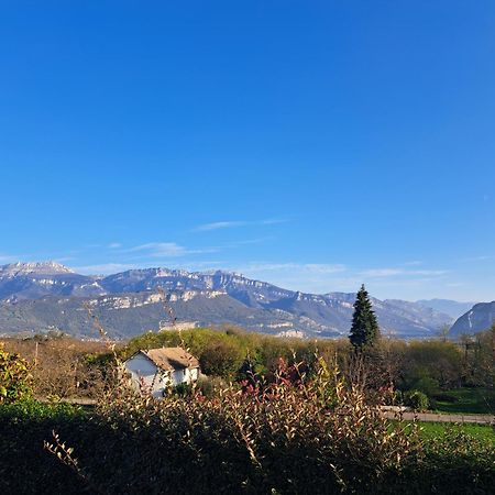 Adorelys Sejour Bien Etre - Spa Et Massage Saint-Cassien  Екстериор снимка